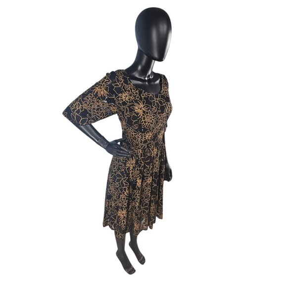 Black and Gold Floral Shimmer Cocktail Dress / Party Dress - Plenty Dresses by T - Picture 3 of 13